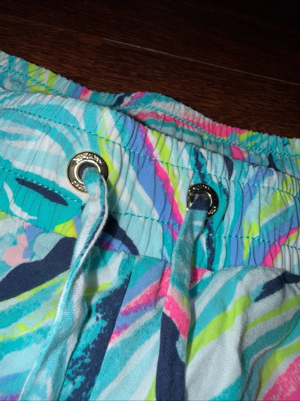 Women's Lilly Pulitzer Katia High Tide Dancing Lady Shorts- Pull On- Size M - Picture 2 of 8